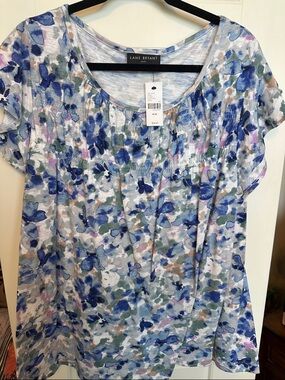 Lane Bryant Blue Multi-Color Floral Scoop Neck Short Sleeve Top